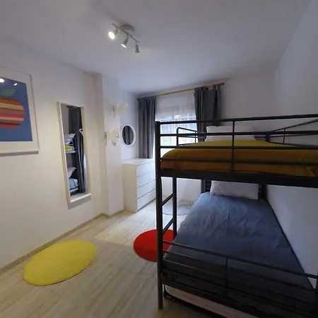 Delfin In Apartment *
